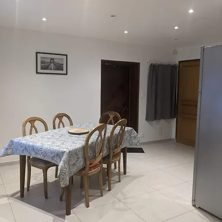 La Ferme Du Guindal 3*