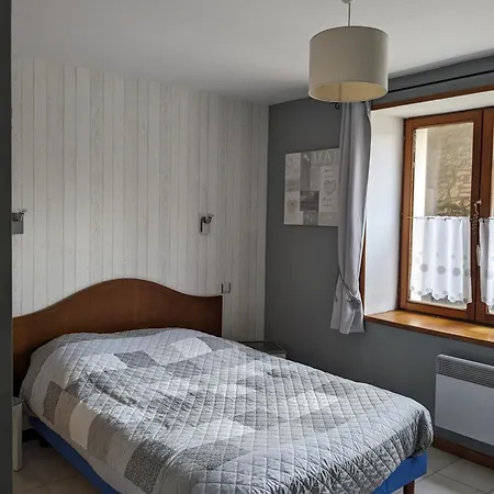 Pensión La Ferme Du Guindal